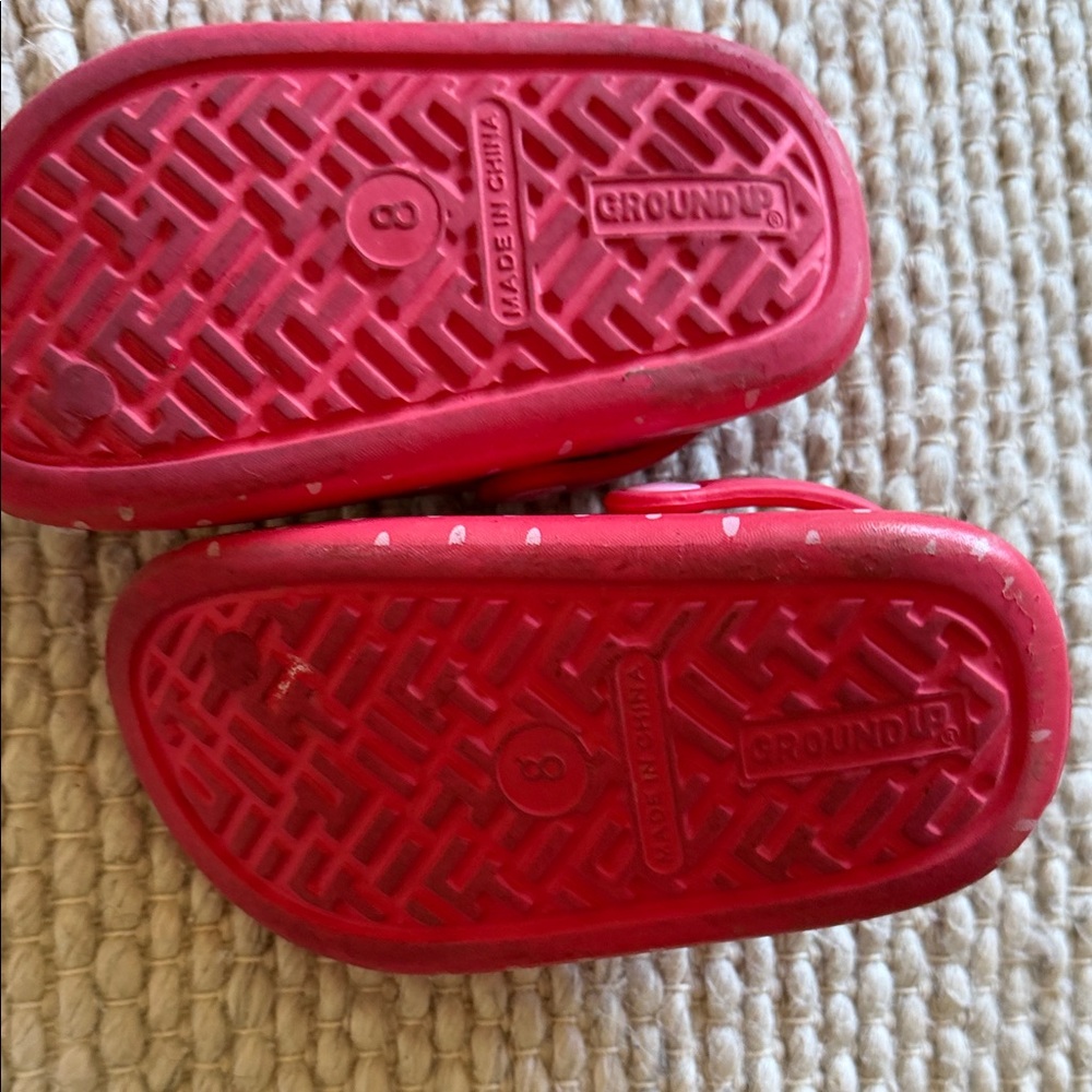 Strawberry Shortcake Kids Pink Clogs - Picture 3 of 3